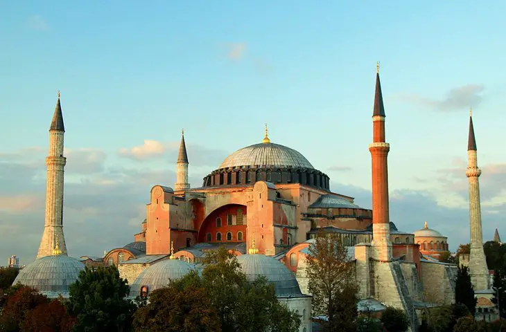 22 τουριστικά αξιοθέατα στην Κωνσταντινούπολη