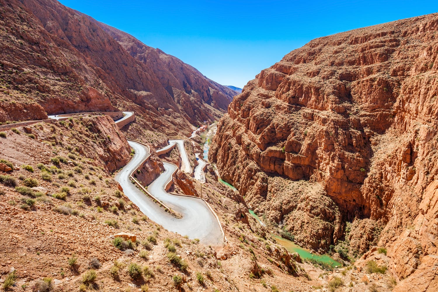 Το φαράγγι Dades είναι ένα φαράγγι του ποταμού Dades στα βουνά του Άτλαντα στο Μαρόκο