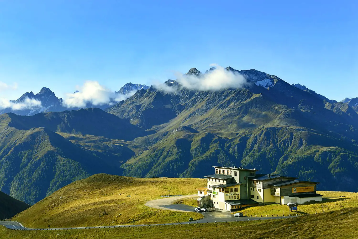  The Grossglockner high alpine road is the highest mountain road in Austria