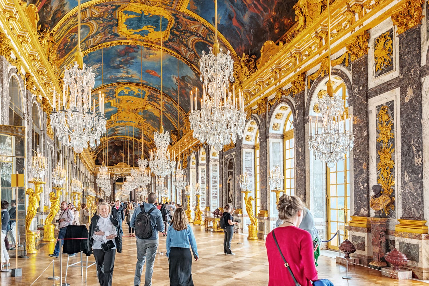 Το Hall of Mirrors (Galerie des Glaces) - είναι το πιο διάσημο δωμάτιο του παλατιού. Chateau de Versailles στο Παρίσι, Γαλλία