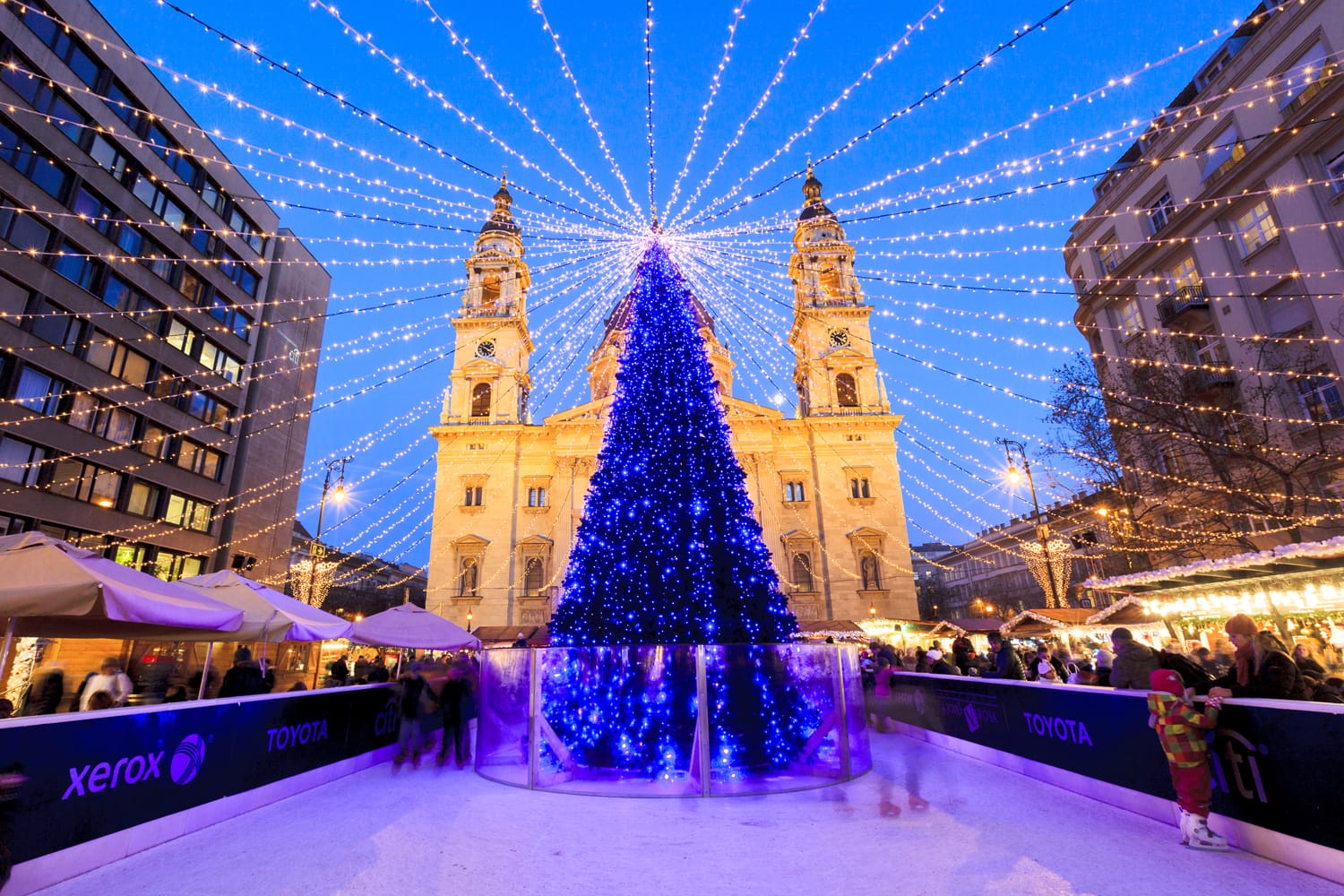 Χριστουγεννιάτικη αγορά στη Βουδαπέστη, Ουγγαρία