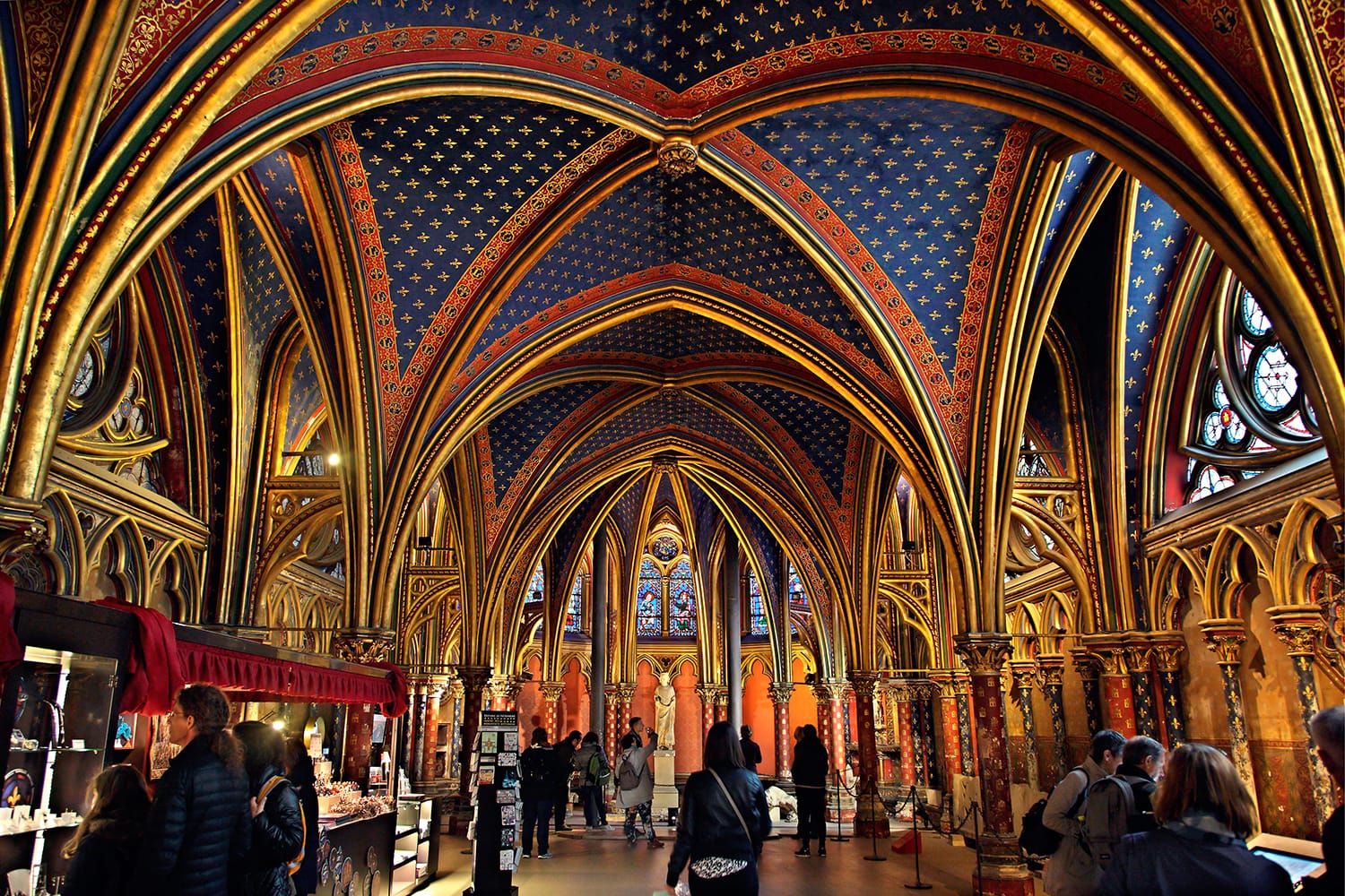 Το κάτω παρεκκλήσι του Sainte-Chapelle στο Ile de la Cite, Παρίσι, Γαλλία