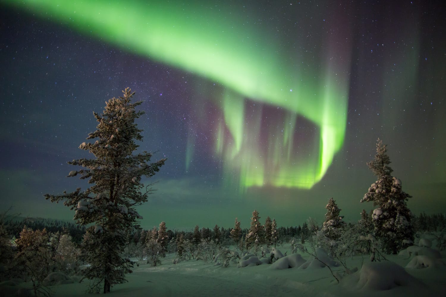 Northern lights (aurora borealis) in Lapland, Finland.