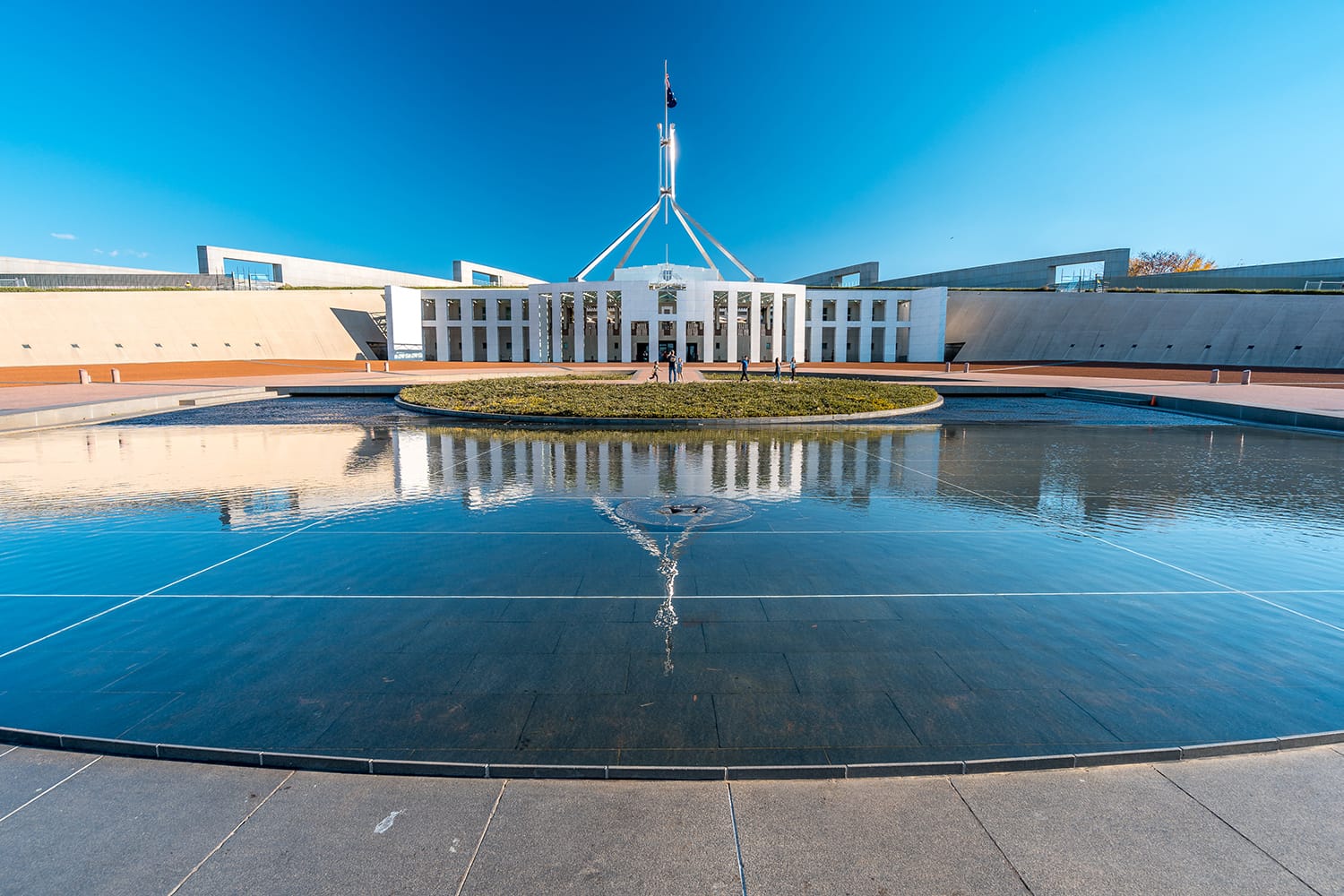 Βουλή στην Καμπέρα, Αυστραλία