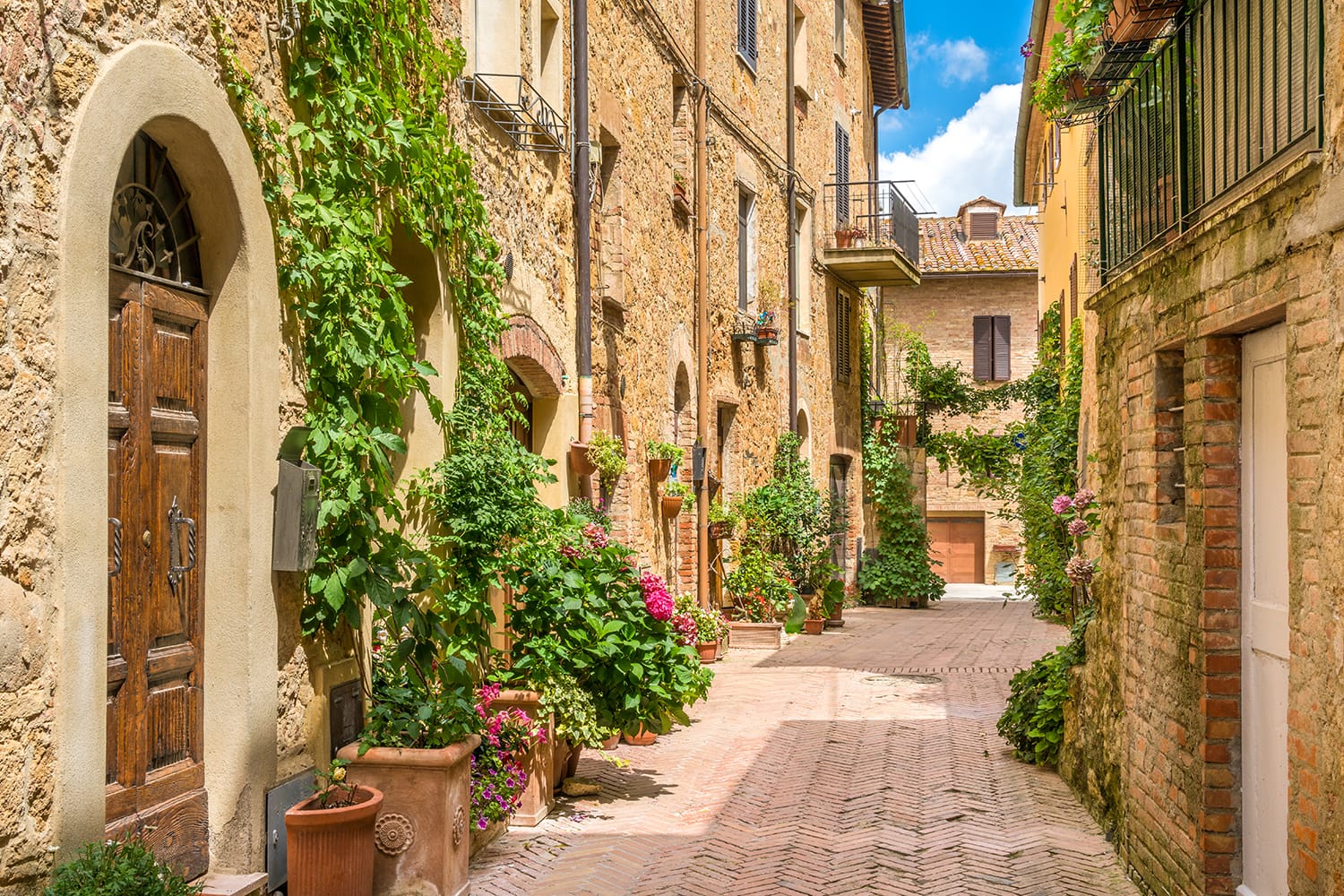 Old streets in Pienza, Italy