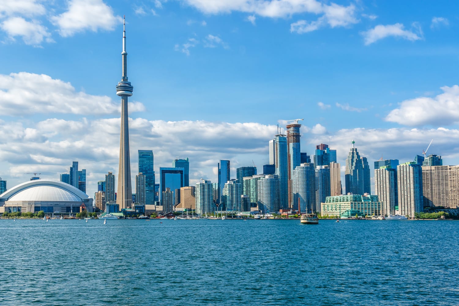 The beautiful Toronto's skyline over Lake Ontario.