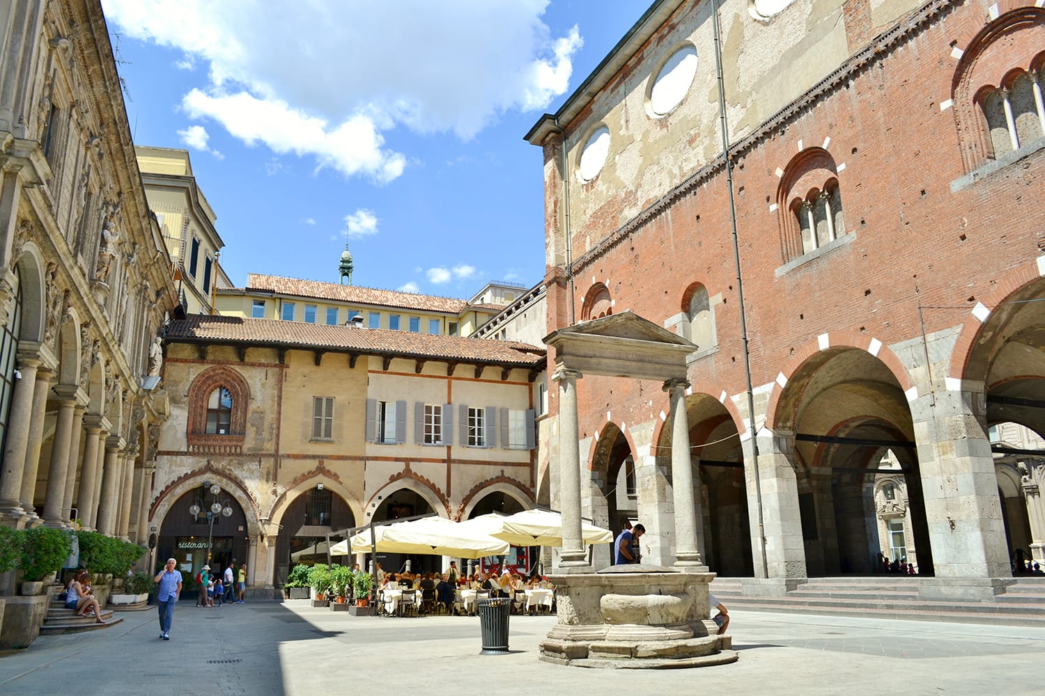 Medieval stunning outlook to an ancient architecture of the Mercanti square in Milan, Italy
