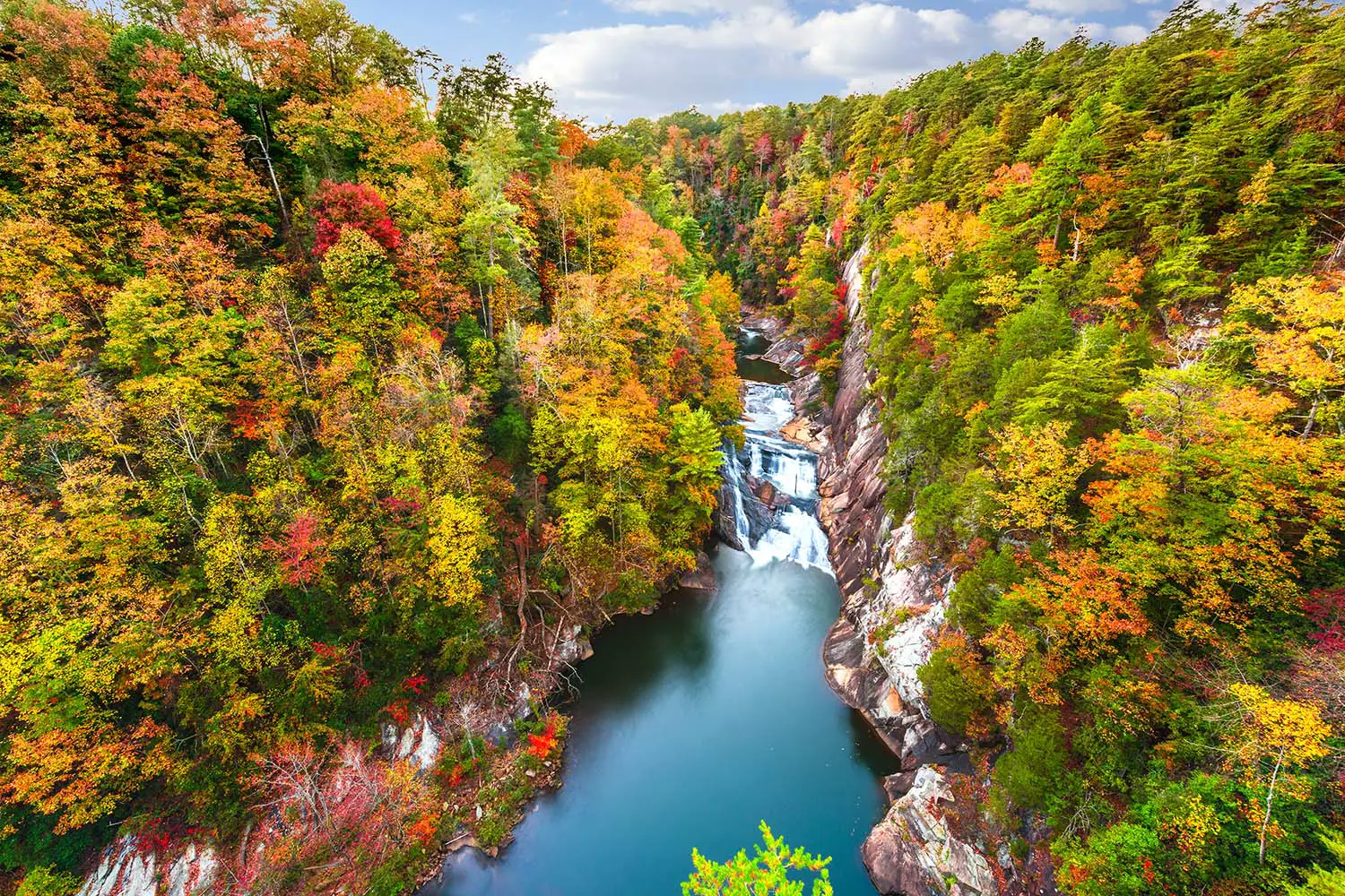 Tallulah Falls, Georgia, USA overlooking Tallulah Gorge in the autumn season.