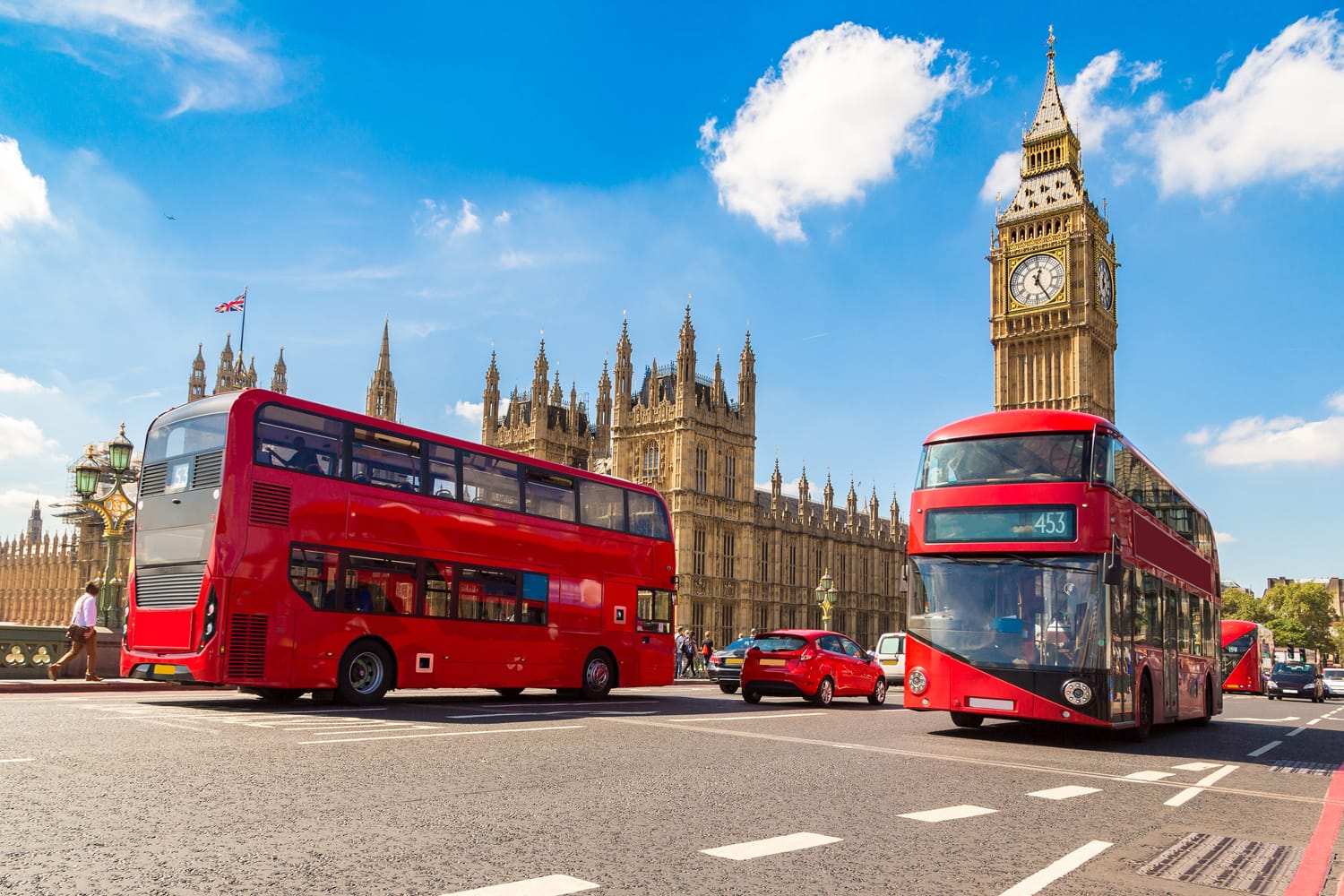 Big Ben, γέφυρα Westminster και κόκκινο διώροφο λεωφορείο στο Λονδίνο, Αγγλία, Ηνωμένο Βασίλειο