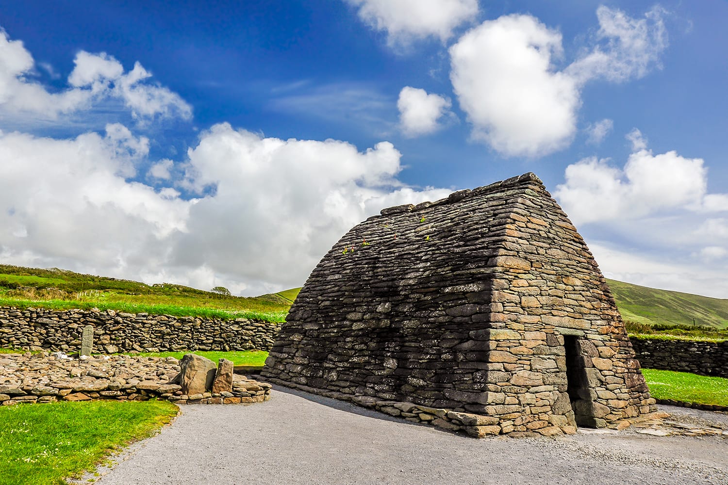 Gallarus Oratory, Dingle Peninsula, County Kerry, Ireland
