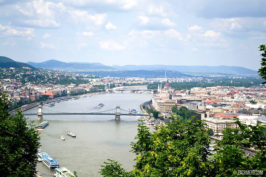 Άποψη από το λόφο Gellert στη Βουδαπέστη