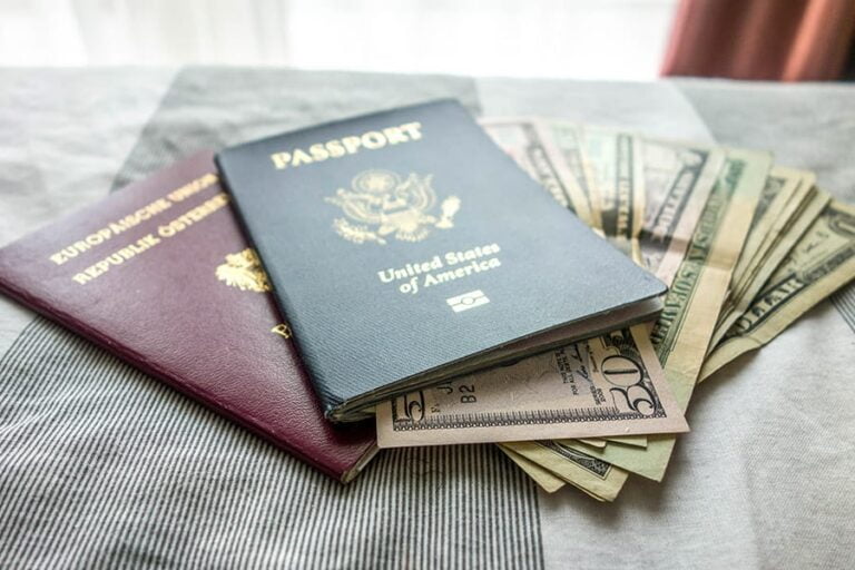 57 Tips on How to Save Money While Traveling