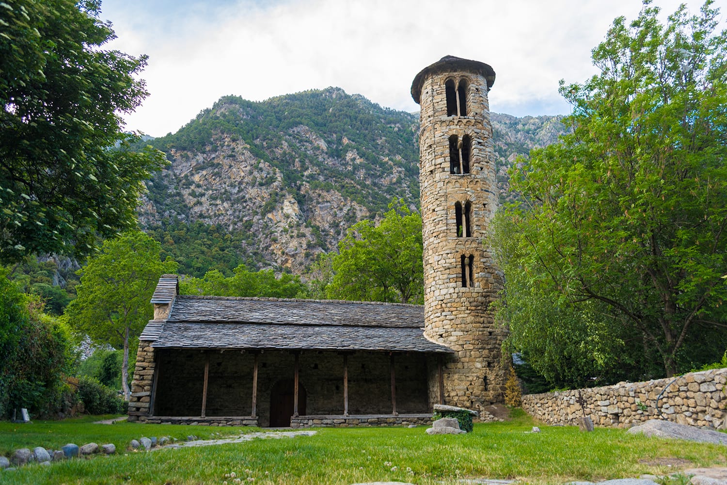 Η εκκλησία Santa Coloma d'Andorra
