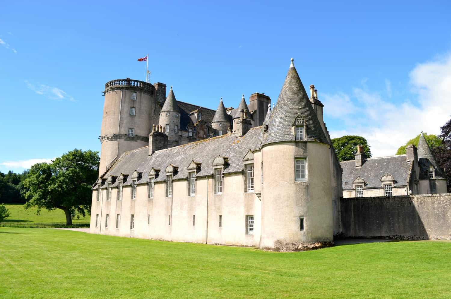Εκπληκτικό κάστρο Fraser που βρίσκεται ακριβώς δυτικά του Aberdeen στο Aberdeenshire Σκωτία