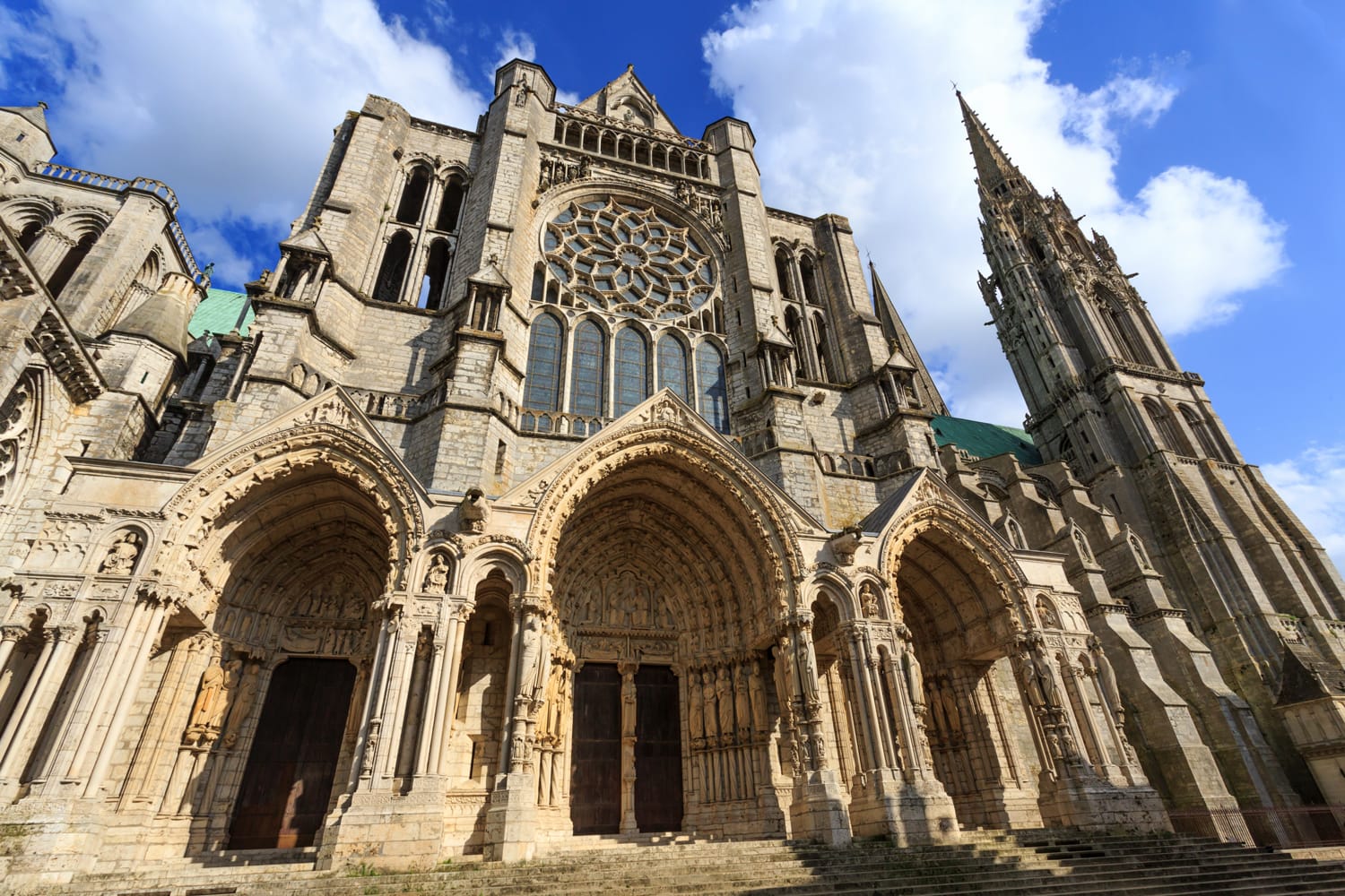 Καθεδρικός ναός Βασιλική της Παναγίας της Σαρτρ, Γαλλία
