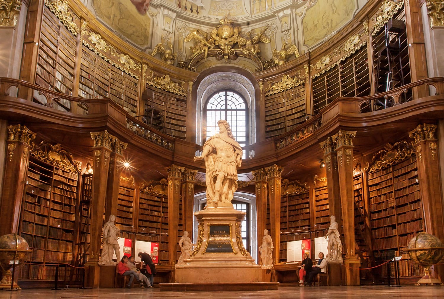 Αυστριακή Εθνική Βιβλιοθήκη στη Βιέννη, Αυστρία