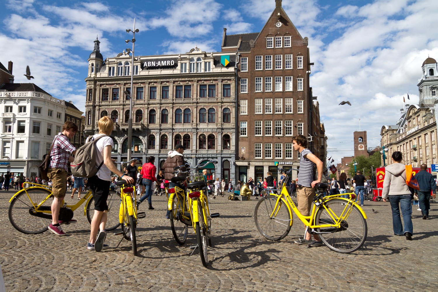 Ποδηλατική περιήγηση στο Άμστερνταμ της Ολλανδίας.